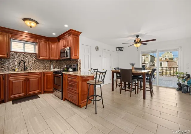 Photo 4 of Single family home for sale at 19 W 13th Road, New York, NY 11693 | MLS# 1038717 | Listing updated on 2026-08-15