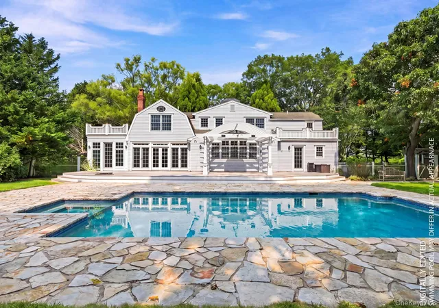Photo 2 of Single family home for sale at 11 Pheasant Ln, Southampton, NY 11960 | MLS# 1038718 | Listing updated on 2026-09-30