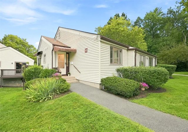 2nd image of 43 Jefferson Oval #A, Yorktown, NY 10598 | MLS# 1038761