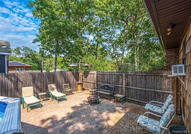 Photo 4 of Sale Pending at 32 Rutland Rd, Brookhaven, NY 11950 | MLS# 1038776 | Listing updated on 2026-09-25
