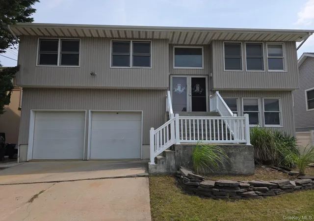 2nd image of 2871 Shore Rd, Hempstead, NY 11783 | MLS# 1038810