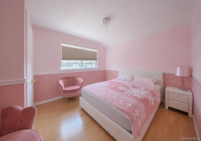 Photo 3 of Sale Pending at 493 Medina St, New York, NY 10306 | MLS# 1038812 | Listing updated on 2026-10-02