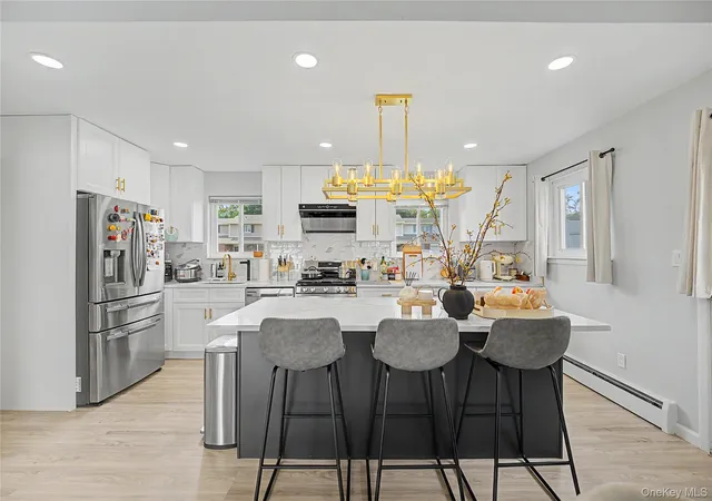 Photo 3 of Single family home for sale at 16 Hunt Pl, Hempstead, NY 11714 | MLS# 1038840 | Listing updated on 2026-09-05