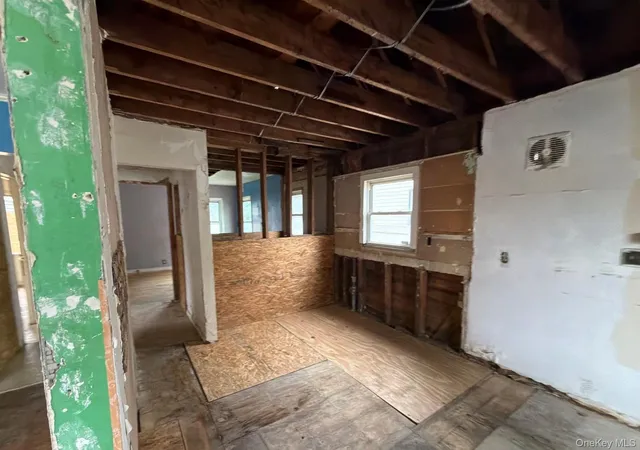 Photo 3 of Single family home for sale at 119-11 194th Street, New York, NY 11412 | MLS# 1038846 | Listing updated on 2026-10-01