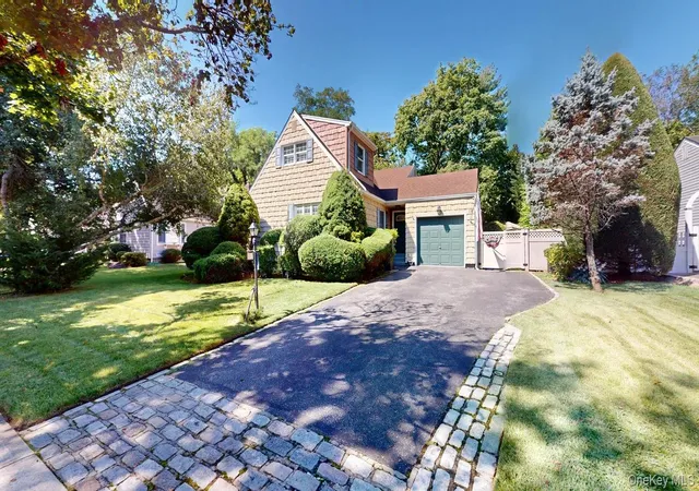 1st image of 18 W Gaylore Dr, Babylon, NY 11701 | MLS# 1038848