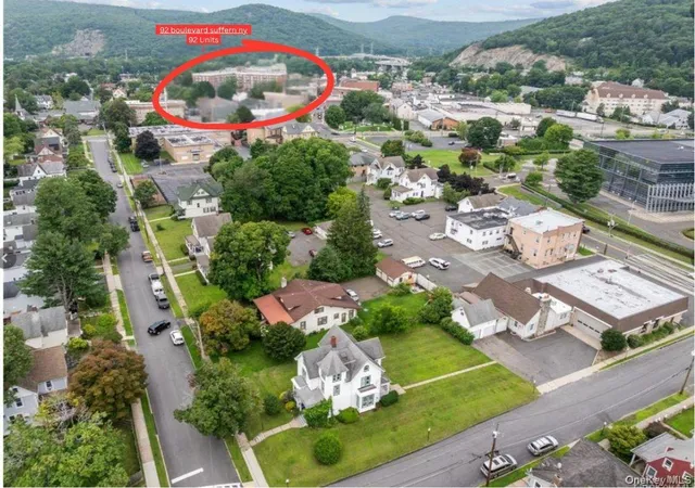 21st image of 14 Clinton Pl, Ramapo, NY 10901 | MLS# 1038849