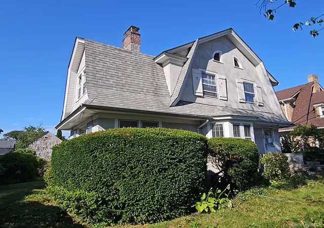 2nd image of 29 Marshall Rd, Yonkers, NY 10705 | MLS# 1038852
