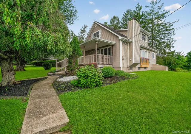 Photo 3 of Single family home for sale at 355 County Hwy 62, Minisink, NY 10958 | MLS# 1038853 | Listing updated on 2026-08-29