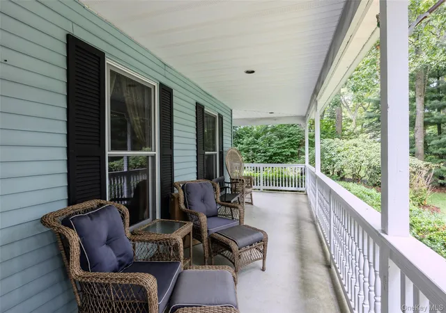 Photo 3 of Sale Pending at 116 Head Of The Neck Rd, Brookhaven, NY 11949 | MLS# 1038886 | Listing updated on 2026-09-03