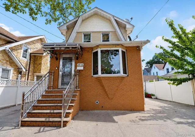 Photo 3 of Single family home for sale at 109-49 123rd Street, New York, NY 11420 | MLS# 1038891 | Listing updated on 2026-08-30