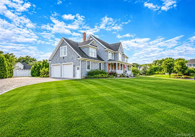 Photo 3 of Single family home for sale at 143 Meadow Path, Riverhead, NY 11792 | MLS# 1038904 | Listing updated on 2026-10-04