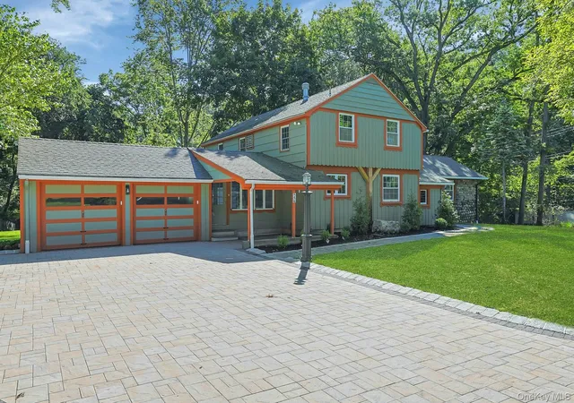 Single family home for sale at 556 Babbling Brk Ln, Clarkstown, NY 10989 | MLS# 1038946