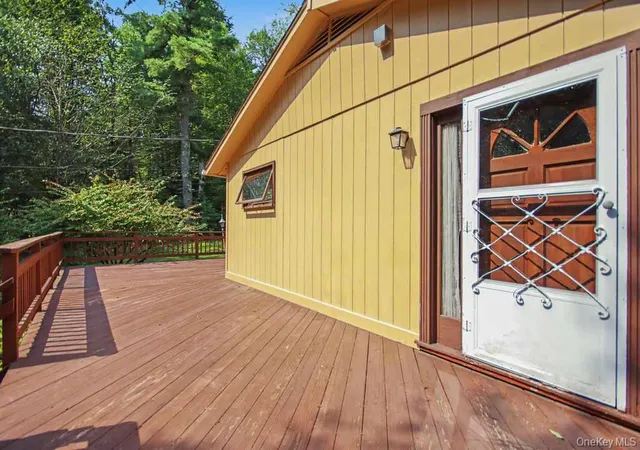 Photo 4 of Single family home for sale at 198 Pine Grv Rd, Bethel, NY 12720 | MLS# 1038995 | Listing updated on 2026-08-24