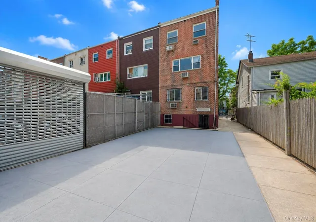 Photo 2 of Multi family home for sale at 709 Ashford St, New York, NY 11207 | MLS# 1038999 | Listing updated on 2026-08-18