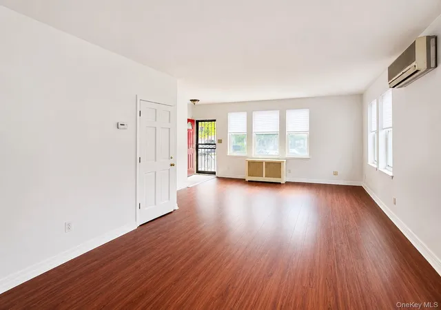 Photo 3 of Single family home for sale at 1374 Hobart Ave, New York, NY 10461 | MLS# 1039002 | Listing updated on 2026-08-20