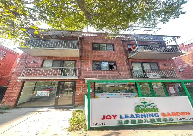Condo for sale at 149-17 Sanford Ave #4A, New York, NY 11355 | MLS# 1039014