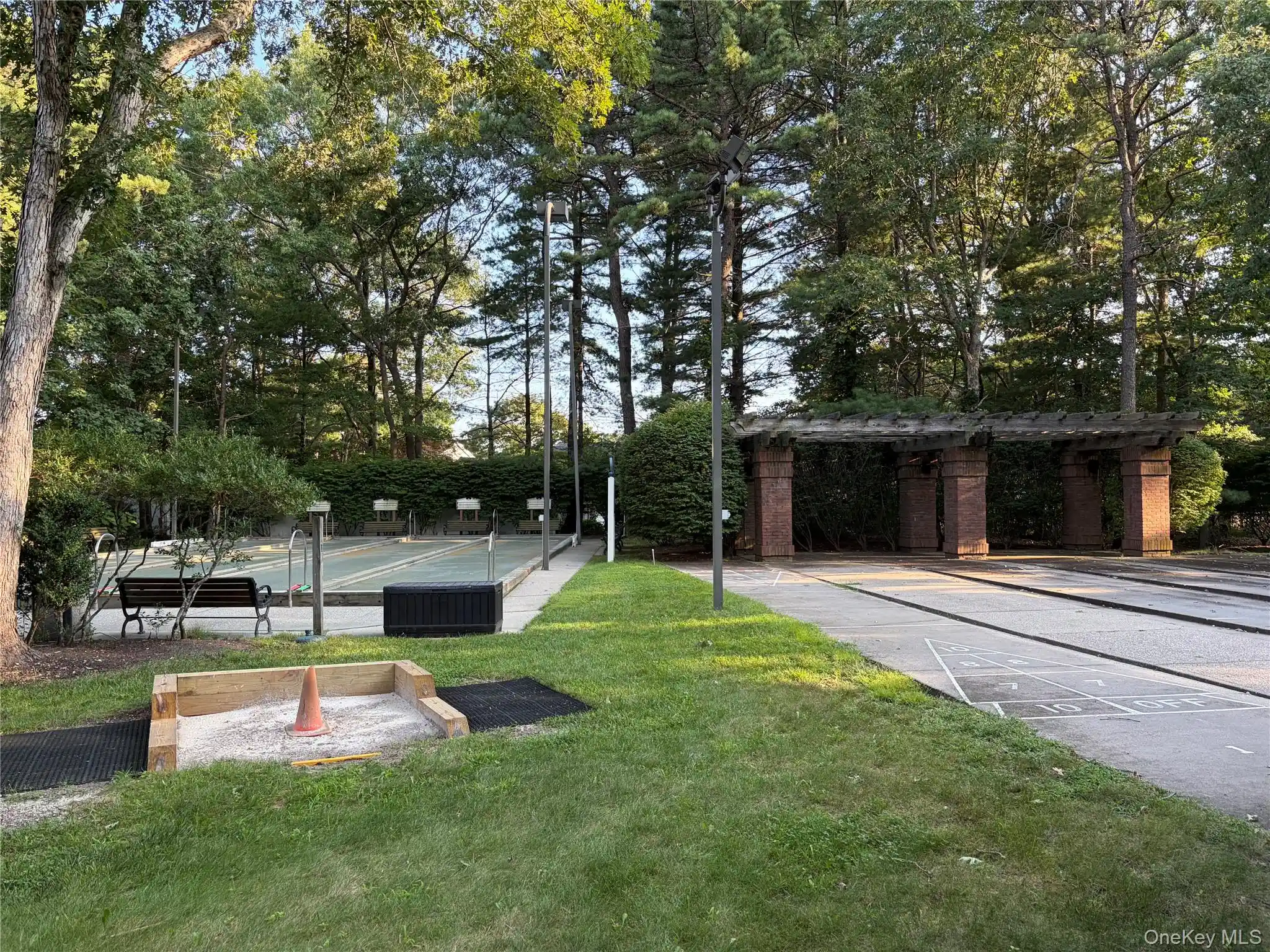 Listing Photo 48 - Condo for sale in 272 Gln Dr located at 272 Gln Dr, Brookhaven, NY 11961 - Unit 272 Glen Dr
