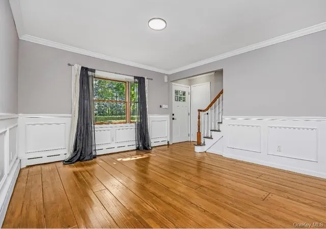Photo 4 of Single family home for sale at 9 Half Moon Pond Rd, Brookhaven, NY 11961 | MLS# 1039022 | Listing updated on 2026-08-26