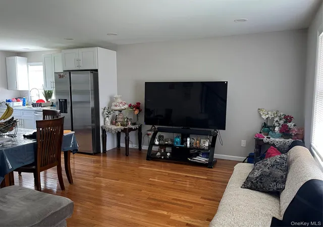 3rd image of 445 Albany Ave, Babylon, NY 11701 | MLS# 1039024
