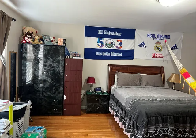 4th image of 445 Albany Ave, Babylon, NY 11701 | MLS# 1039024