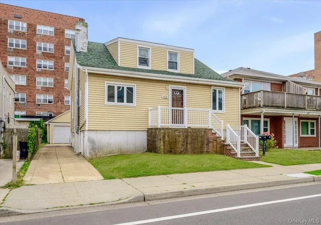 1st image of 450 E Broadway, Long Beach, NY 11561 | MLS# 1039034