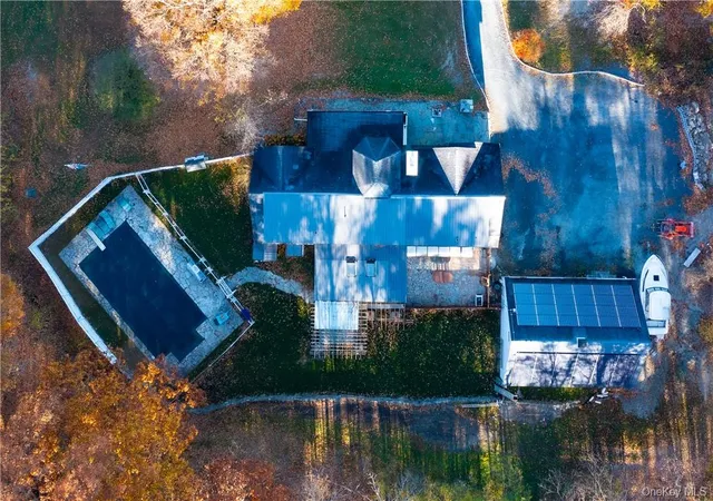 Photo 2 of Single family home for sale at 256 Ridge Rd, Hamptonburgh, NY 10916 | MLS# 1039042 | Listing updated on 2026-08-20