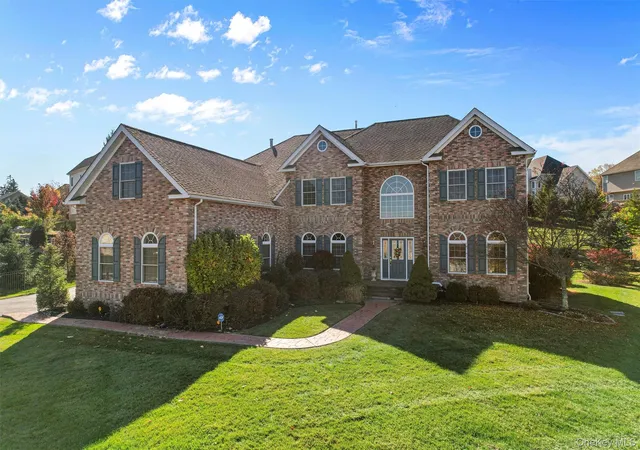 Photo 3 of Sale Pending at 42 Deangelis Dr, Monroe, NY 10950 | MLS# 1039045 | Listing updated on 2026-09-25