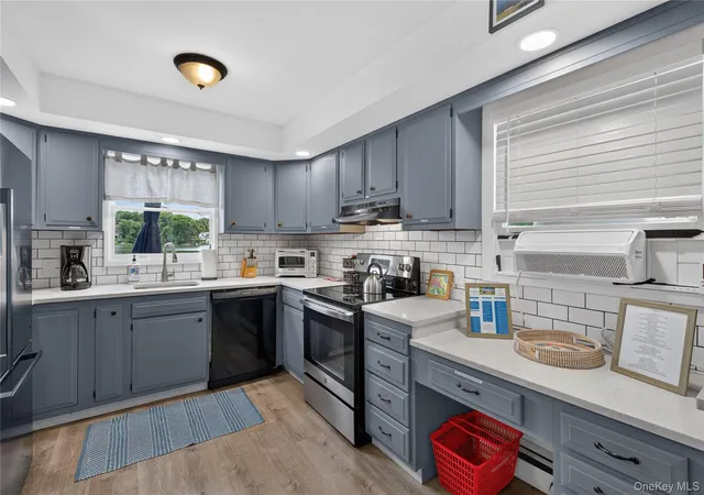 Photo 4 of Single family home for sale at 297 Lake Dr, Putnam Valley, NY 10537 | MLS# 1039049 | Listing updated on 2026-08-24