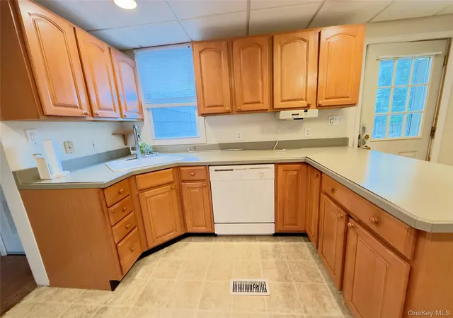4th image of 25 Church St, Mount Hope, NY 10932 | MLS# 1039051