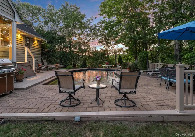 40th image of 45 Hillcrest Ave, Brookhaven, NY 11777 | MLS# 1039052