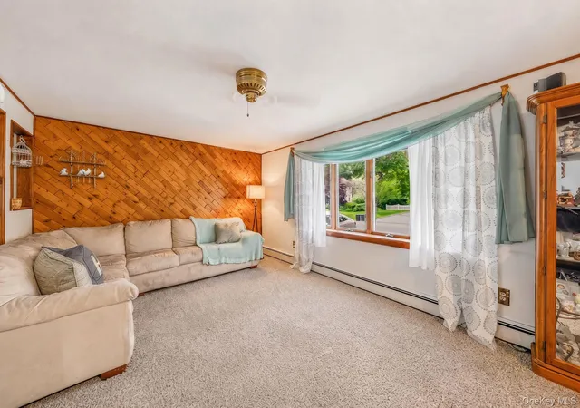 Photo 2 of Sale Pending at 9 Foxcroft Ln, Brookhaven, NY 11772 | MLS# 1039055 | Listing updated on 2026-09-05