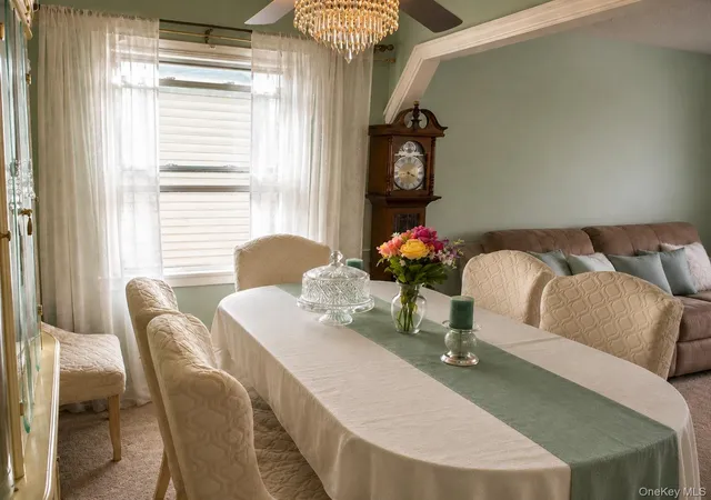 Listing Photo 4 - Condo for sale in building located at 21924 141st Ave, New York, NY 11413