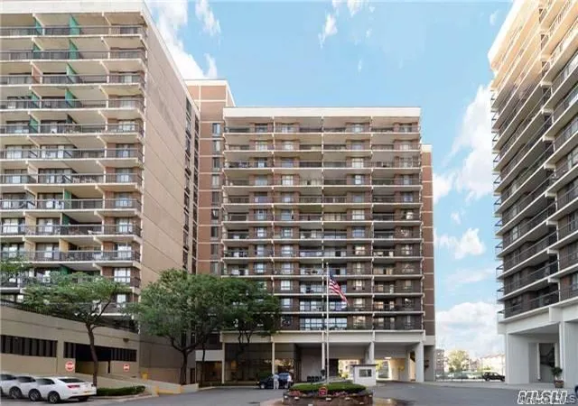 Photo 2 of Condo for sale at 150 38 Union Turnpike #4L, New York, NY 11367 | MLS# 1039069 | Listing updated on 2026-08-21