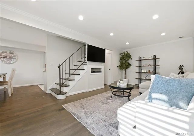 1st image of 47 Alhambra Dr, Hempstead, NY 11572 | MLS# 1039086