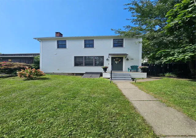 Photo 2 of Single family home for sale at 16 N Washington St, Athens, NY 12015 | MLS# 1039097 | Listing updated on 2026-09-05