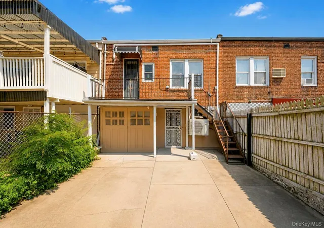 Photo 4 of Sale Pending at 25-50 86th Street, New York, NY 11369 | MLS# 1039099 | Listing updated on 2026-09-03