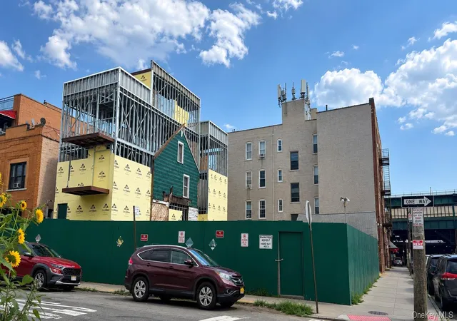 Photo 1 of Single family home for sale at 112 08 39th Avenue, New York, NY 11368 | MLS# 1039116 | Listing updated on 2026-08-16