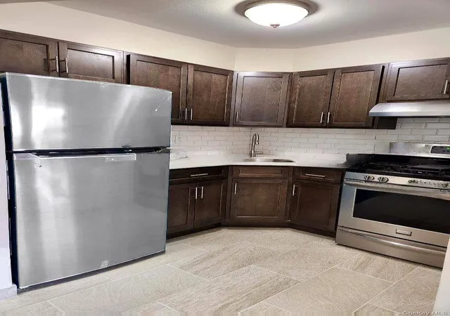 Photo 4 of Condo for sale at 9711 N Conduit Ave #2C, New York, NY 11417 | MLS# 1039124 | Listing updated on 2026-08-16