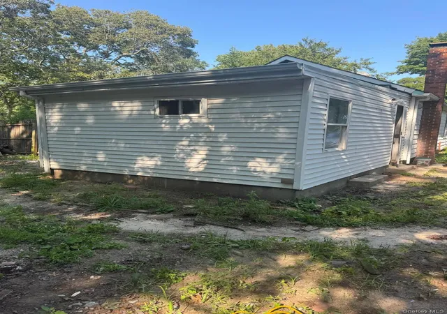 Photo 12 of Single family home for sale at 34 Midland Ave, Brookhaven, NY 11950 | MLS# 1039142 | Listing updated on 2026-10-08