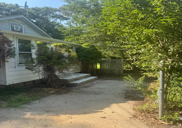 Photo 2 of Single family home for sale at 34 Midland Ave, Brookhaven, NY 11950 | MLS# 1039142 | Listing updated on 2026-09-06