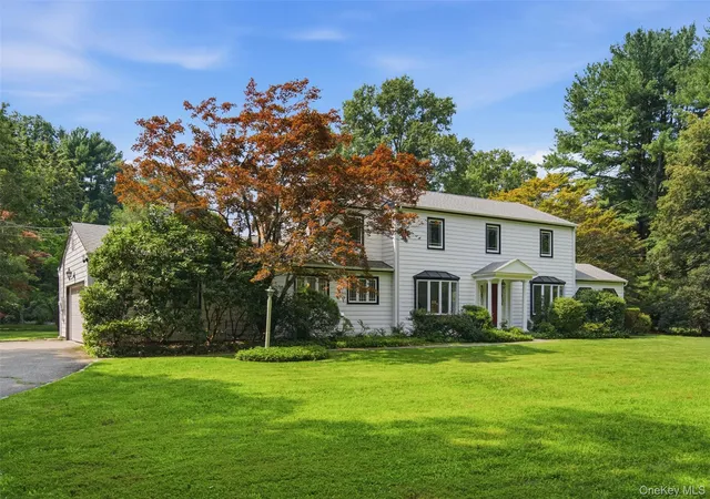 2nd image of 897 Ripley Lane, Oyster Bay, NY 11771 | MLS# 1039187