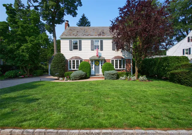 Single family home for sale at 69 Eakins Rd, North Hempstead, NY 11030 | MLS# 1039265