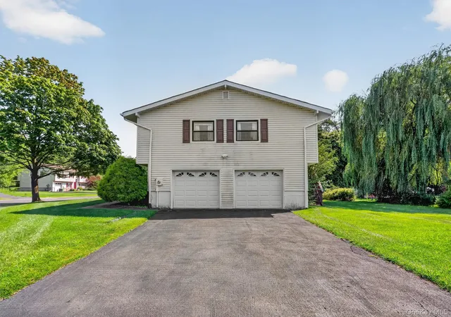 Photo 3 of Sale Pending at 59 Mallory Rd, Ramapo, NY 10977 | MLS# 1039267 | Listing updated on 2026-09-05