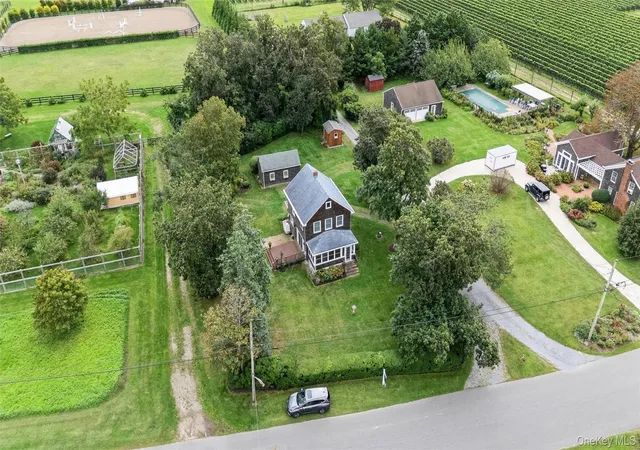 Photo 3 of Single family home for sale at 13700 Oregon Rd, Southold, NY 11935 | MLS# 1039271 | Listing updated on 2026-10-07