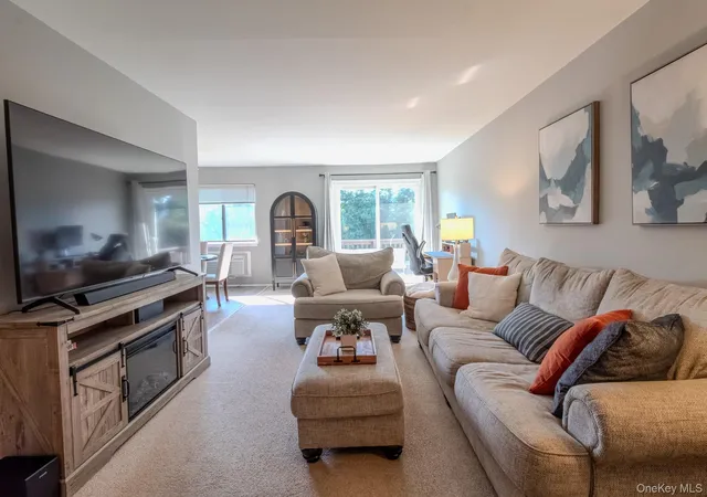 Photo 3 of Condo for sale at 23 Village Park Dr #3B, Fishkill, NY 12524 | MLS# 1039276 | Listing updated on 2026-08-27