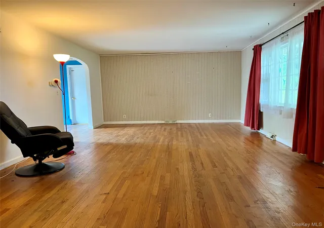 Photo 3 of Sale Pending at 370 Greeves Rd, Wawayanda, NY 10958 | MLS# 1039279 | Listing updated on 2026-10-08