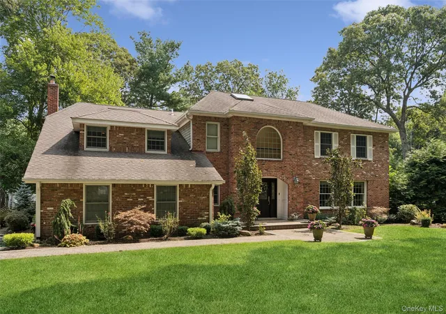 50th image of 38 Riverview Ter, Smithtown, NY 11787 | MLS# 1039294