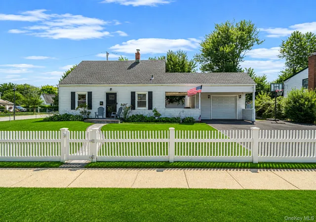 Photo 1 of Single family home for sale at 126 Cotton Ln, Hempstead, NY 11756 | MLS# 1039300 | Listing updated on 2026-09-03