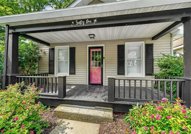 Photo 3 of Sale Pending at 61 Main St, Minisink, NY 10988 | MLS# 1039303 | Listing updated on 2026-09-25