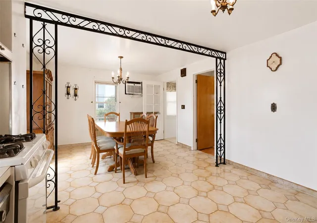 5th image of 99 Homestead Pl, New Rochelle, NY 10801 | MLS# 1039320